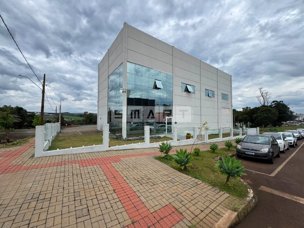 Barracão para alugar próximo ao shopping!